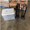 Image 1 : IGLOO COOLER ABND 2 METAL WINE RACKS