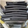 Image 2 : 8 FOLDING CHAIRS