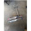 Image 1 : 3 RAZOR SCOOTERS
