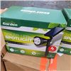 Image 2 : 2 BOXES OF SIGNATURE GARDEN SOLAR SPOTLIGHTS
