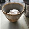 Image 2 : LOT OF PLANTERS AND BOX OF CURTAINS