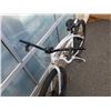 Image 2 : WHITE FIXIE BIKE