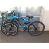 Image 2 : GREEN TREK AND BLUE SUPERCYCLE BIKES