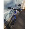 Image 2 : BLUE TREK BIKE