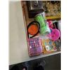 Image 2 : TRAY OF JEWELRY, KIDS ITEMS