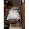 Image 2 : 2 BOXES OF MOVIE SET DECOR - MATS, CONTAINER, TEAPOT,