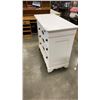 Image 2 : PAINTED WHITE 4 DRAWER DRESSER