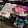 Image 1 : BELLA NAILS DRYER AND VANITY MIRROR