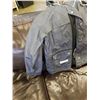 Image 2 : BURTON SIZE LARGE JACKET