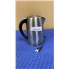 Image 2 : CUSINART PERFECTEMP CORDLESS ELECTRIC PROGRAMMABLE KETTLE - DEMO UNIT, TESTED WORKING - RETAIL $99