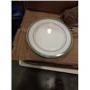 Image 2 : 2 CASES CAC GREENBRIAR BOWLS AND PLATES - 3 DOZEN EACH