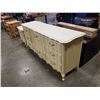 Image 2 : 9 DRAWER DRESSER WITH 2 DRAWER NIGHTSTAND