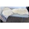 Image 1 : 2 SHEEPSKIN RUGS