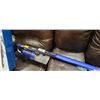 Image 2 : SHARK ROCKET PET PRO CORDLESS VACUUM WITH ACCESORIES AND CHARGER