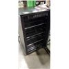 Image 2 : DEFECTIVE STORE RETURN INSIGNIA 3.2 CU FOOT 115 CAN BEVERAGE COOLER MODEL NS-BC115SS9-C - RETAIL $29