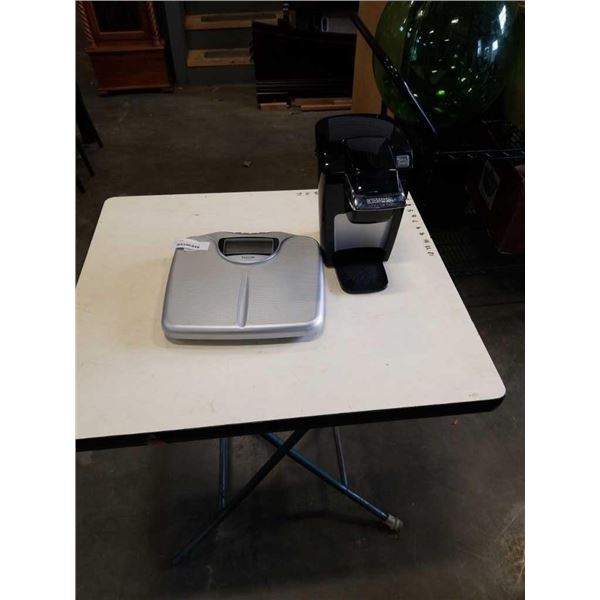 KEURIG COFFEE MAKER AND TAYLOR SCALE