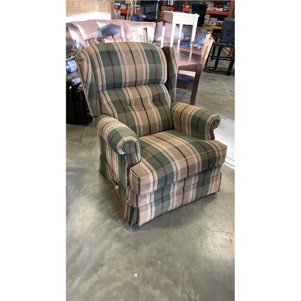 LAZBOY WINGBACK RECLINER - DAMAGED LEVER