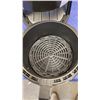 Image 2 : AS NEW BELLA PRO SERIES 8 QT AIR FRYER - RETAIL $239