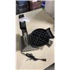 Image 3 : CUISINART VERTICAL BELIGIAN WAFFLE MAKER - DEMO UNIT, TESTED WORKING - RETAIL $87