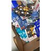 Image 3 : BOX OF UNACTIVATED GIFT CARDS