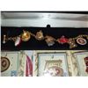 Image 2 : DANBURY MINT 49ERS CHARM BRACELET & COLLECTIBLE PINS