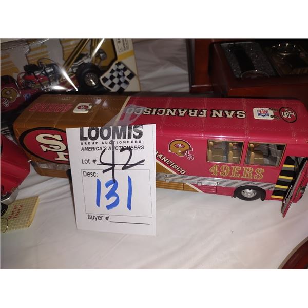 S/2 DANBURY / CAST TEAM BUS & SEMI TRUCK /TRAILER