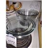 Image 1 : LIKE NEW 7 X GLASS MIXING BOWLS