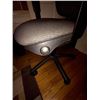 Image 2 : Like new desk chair