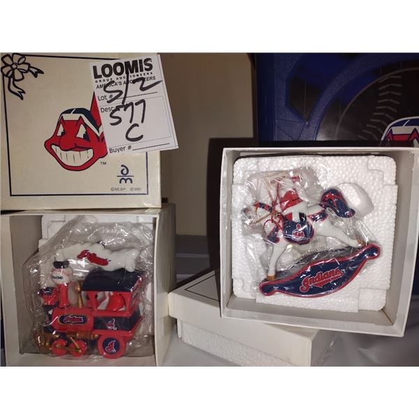 DANBURY MINT S/2 NEW ORNIMENTS