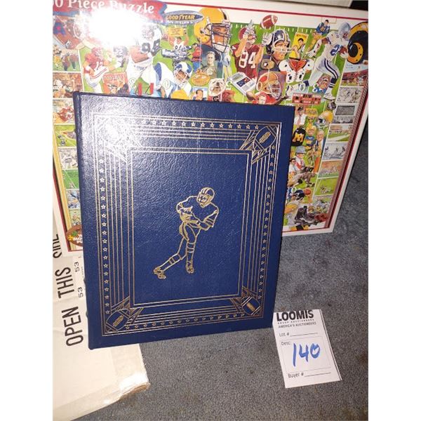 FOOTBALL COLLECTORS BOOK & PUZZLE