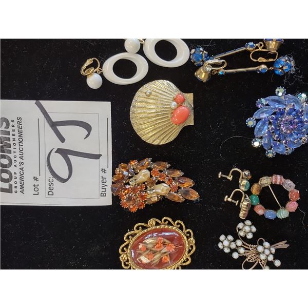VINTAGE JEWLERY SALE LOT
