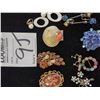 Image 1 : VINTAGE JEWLERY SALE LOT