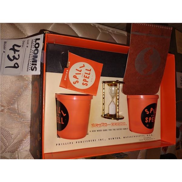 VINTAGE SPILL & SPELL GAME