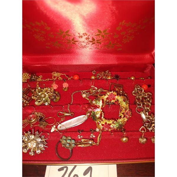 SALE LOT OF ASST VINTAGE JEWLERY