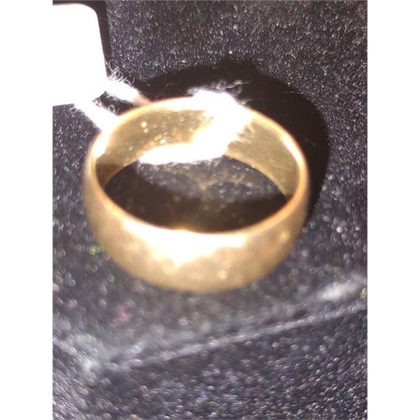 MENS 14K YELLOW GOLD WEDDING BAND