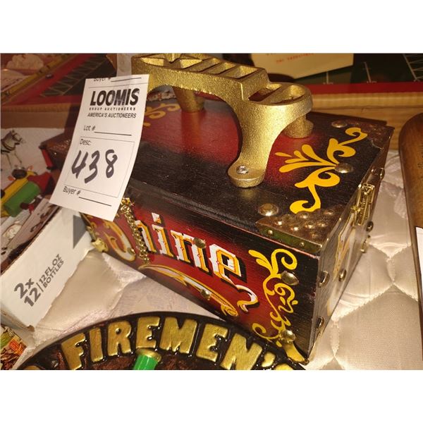 SHOE SHINE BOX ( WOOD BOTTOM/METAL SHOE REST)