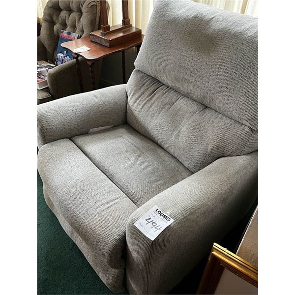 FABRIC RECLINER