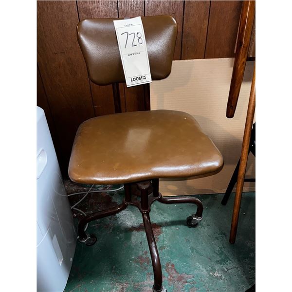 VINTAGE OFFICE CHAIR