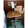 Image 1 : VINTAGE OFFICE CHAIR
