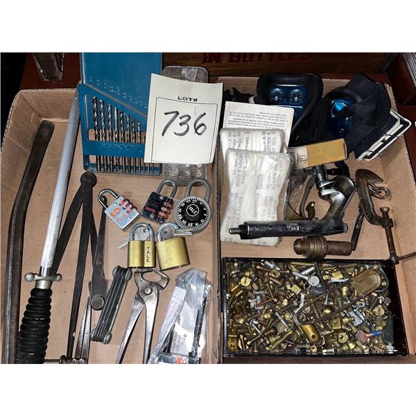 2/FLATS OF VINTAGE HDRW