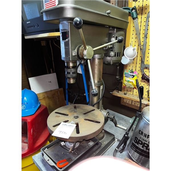 BENCH DRILL PRESS (RUNS)