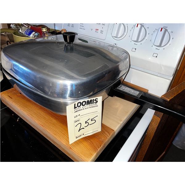 VINTAGE ELEC SKILLET / WORKS