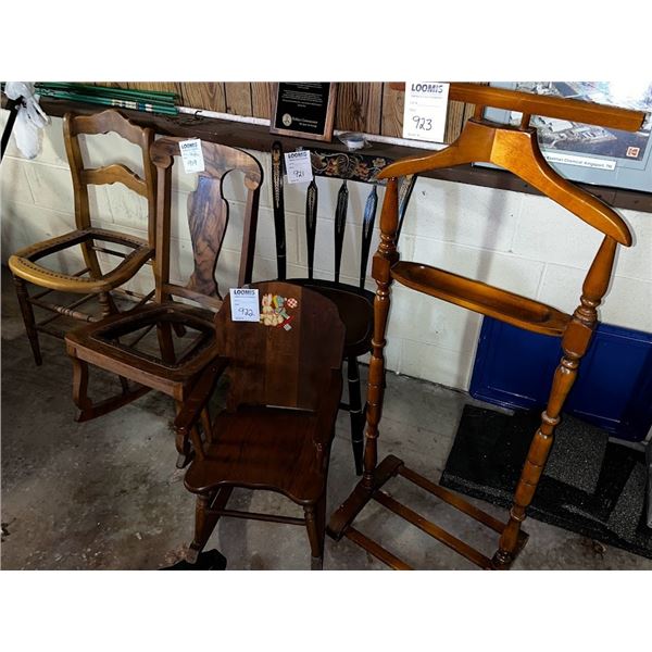 S/5 WOOD CHAIR & GENT HANGER LOT