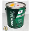 Image 1 : 3.43L CAN OF PREMIER ACTIVE PAINT + PRIMER