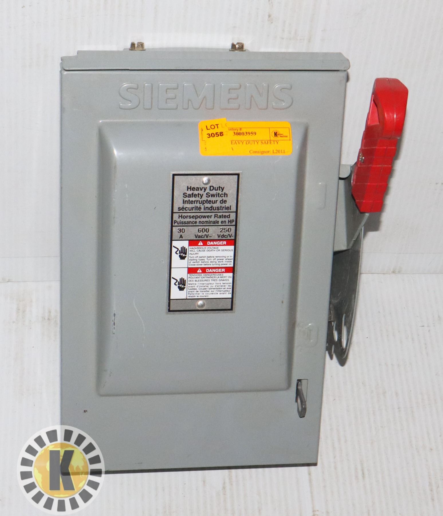 SIEMENS HEAVY DUTY SAFETY SWITCH 30A