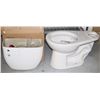 Image 1 : NEW COMPLETE TOILET (BASE, TANK, LID)