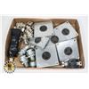Image 1 : FLAT OF ELECTRIC PLUGS AND ASSORTED FITTINGS