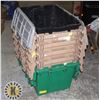 Image 1 : LOT OF STACKABLE TOTES WITH LIDS