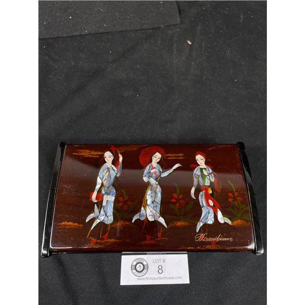 Lovely Black Lacquer Jewelry Trinket Box w/Abalone Shell Inlay Geisha Girls Décor