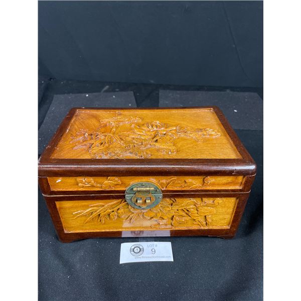 Nicely Detailed Carved 2-Tone Wooden Jewelry Box